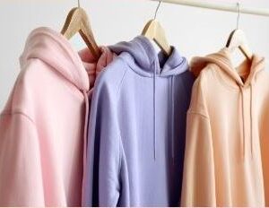 Hoodies & Sweatshirts